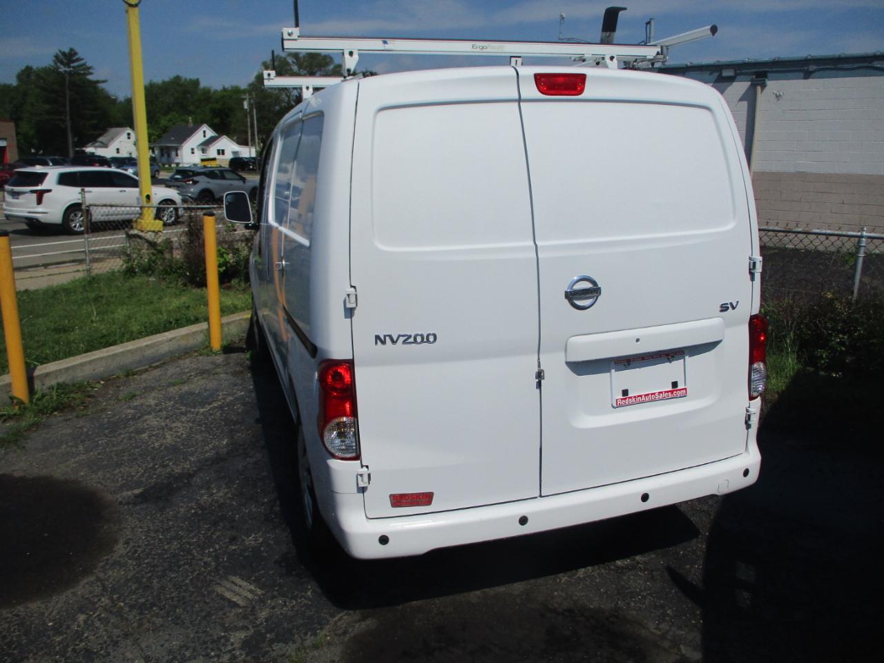 Nissan NV200 SV 2018