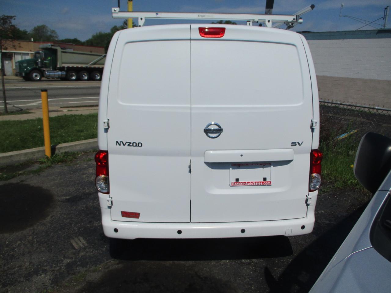 Nissan NV200 SV 2018