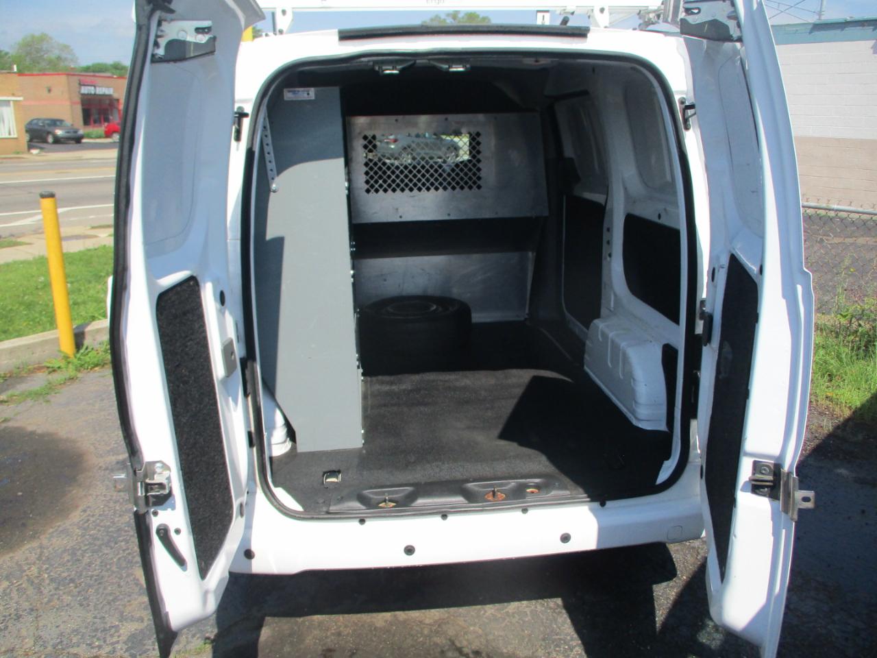 Nissan NV200 SV 2018