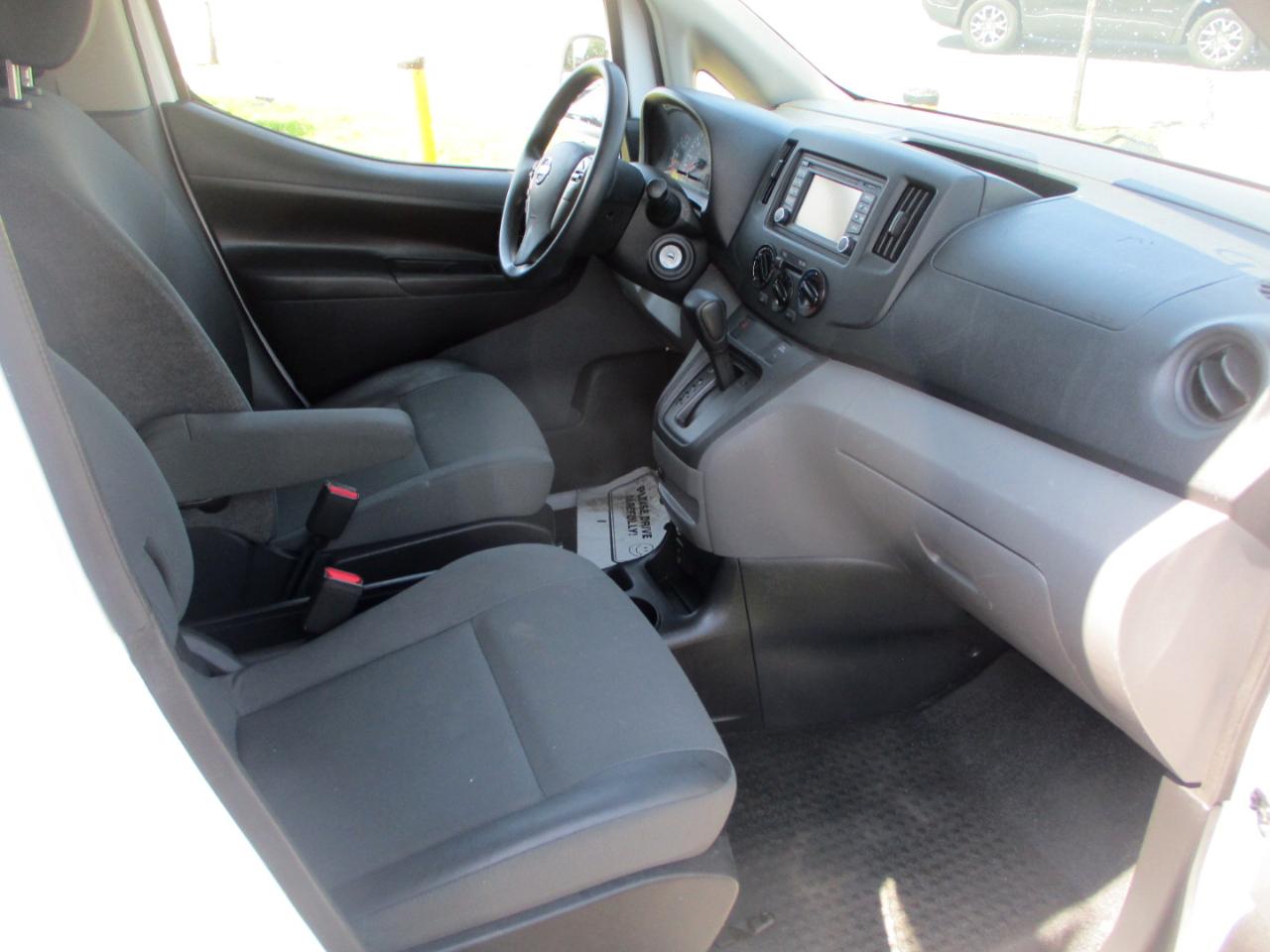 Nissan NV200 SV 2018