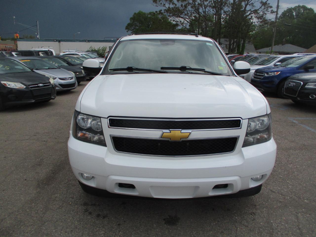 Chevrolet Suburban LTZ 1500 4WD 2013