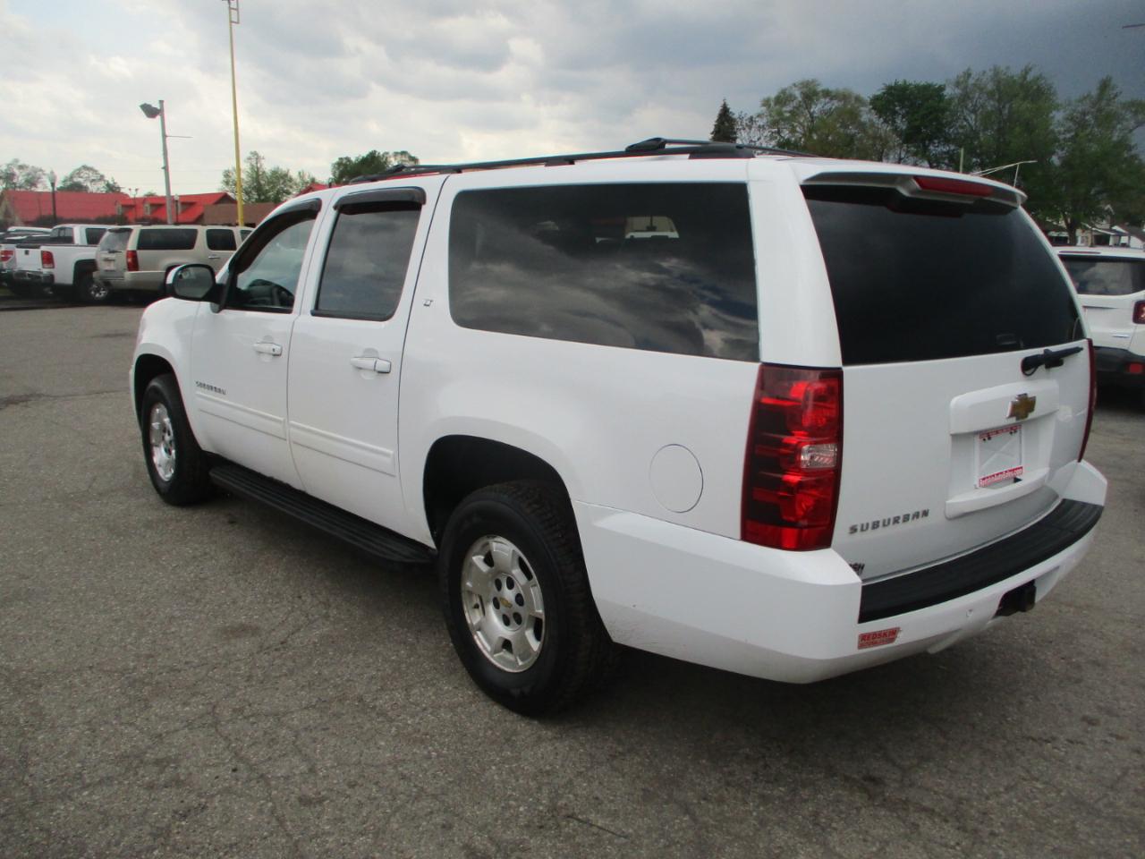 Chevrolet Suburban LTZ 1500 4WD 2013