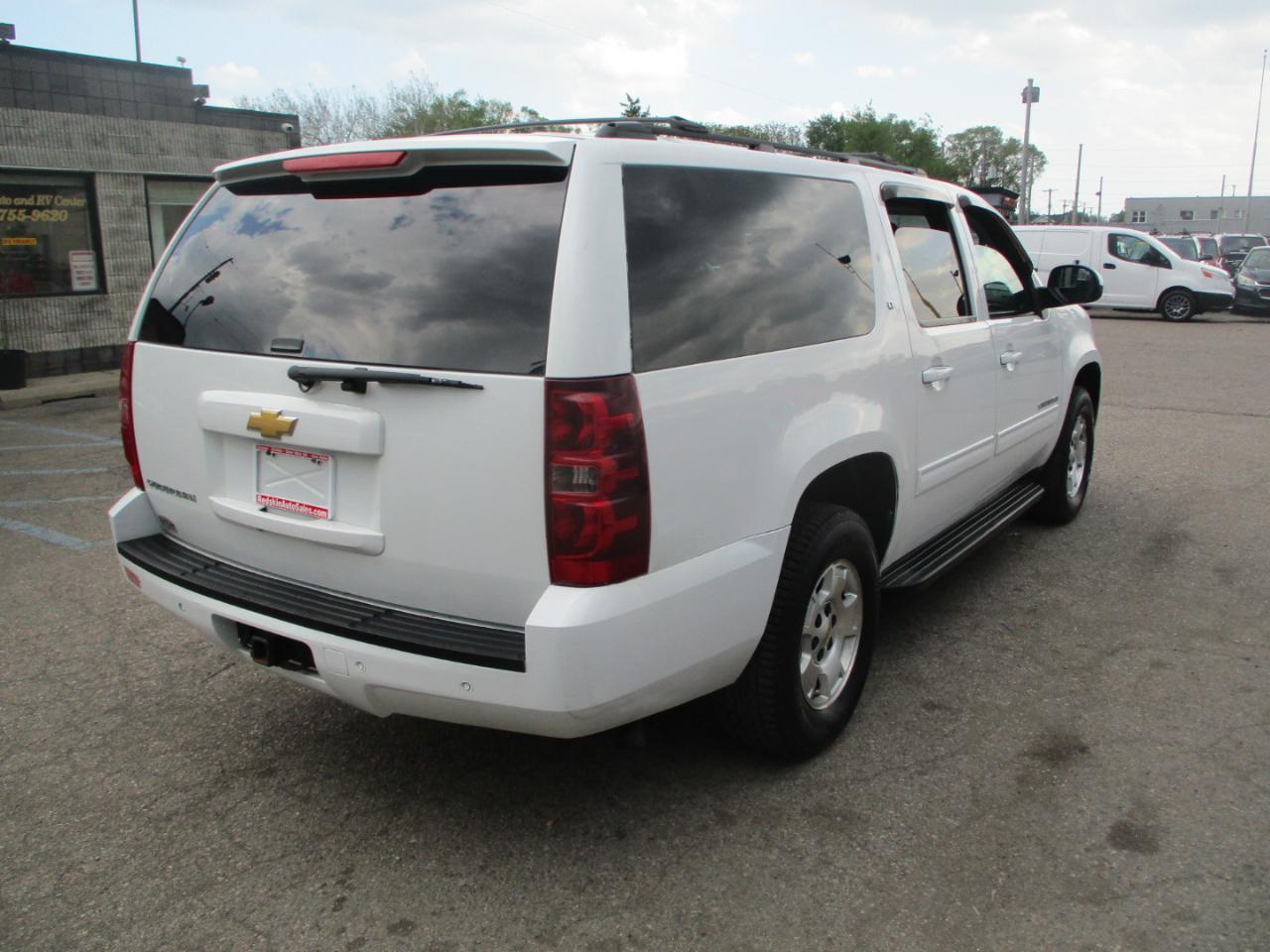 Chevrolet Suburban LTZ 1500 4WD 2013