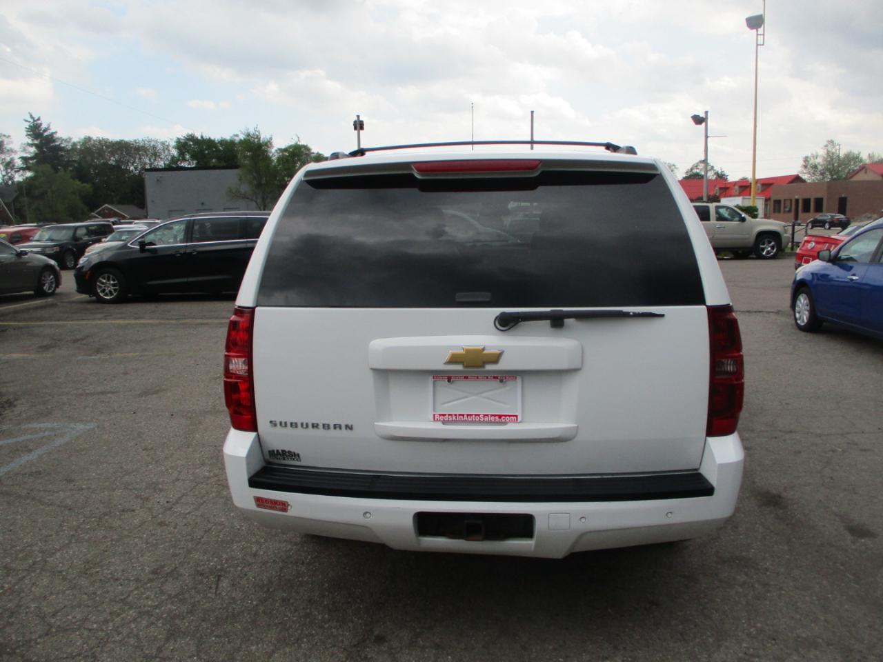 Chevrolet Suburban LTZ 1500 4WD 2013