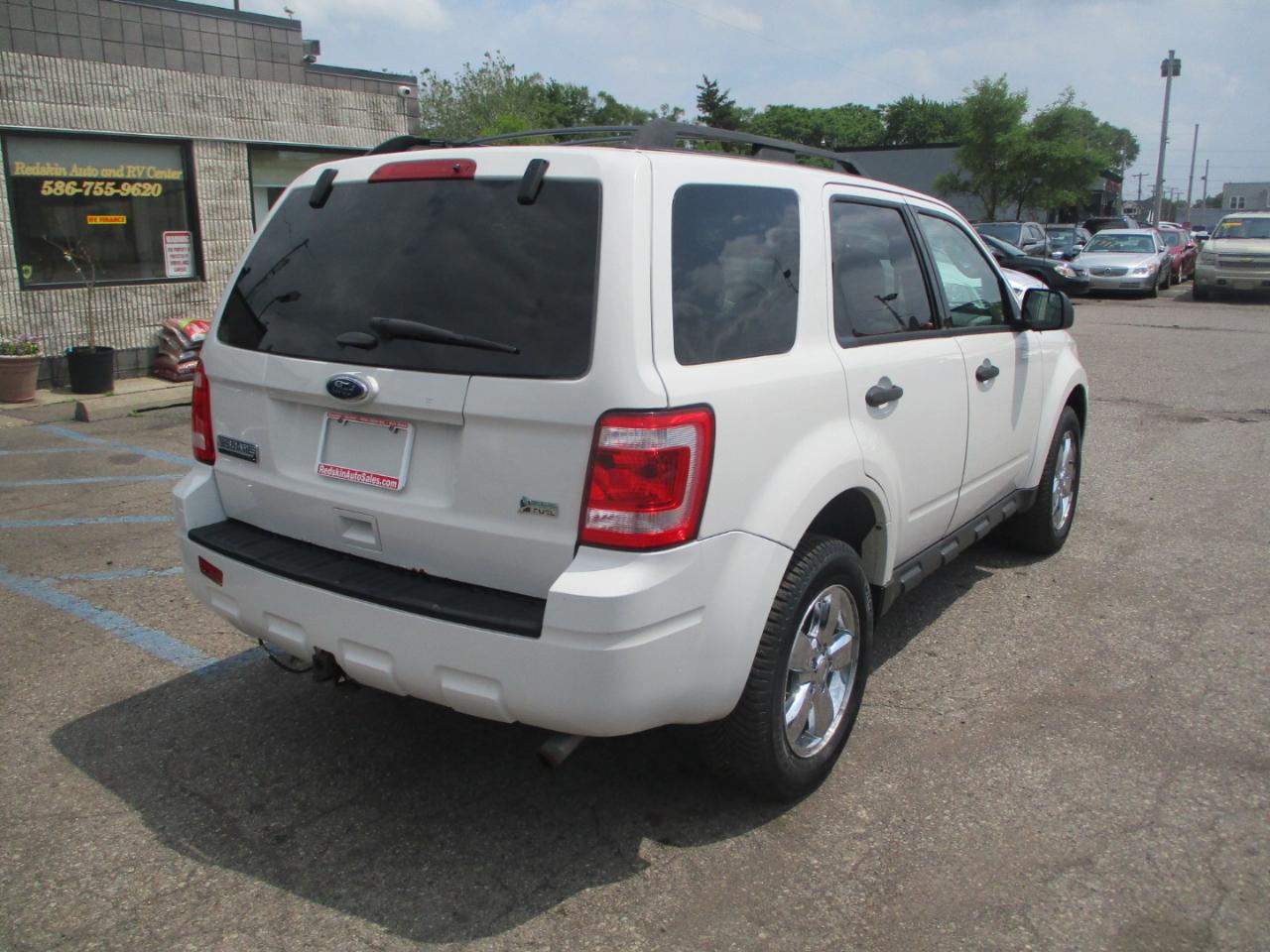 Ford Escape XLT 4WD 2011