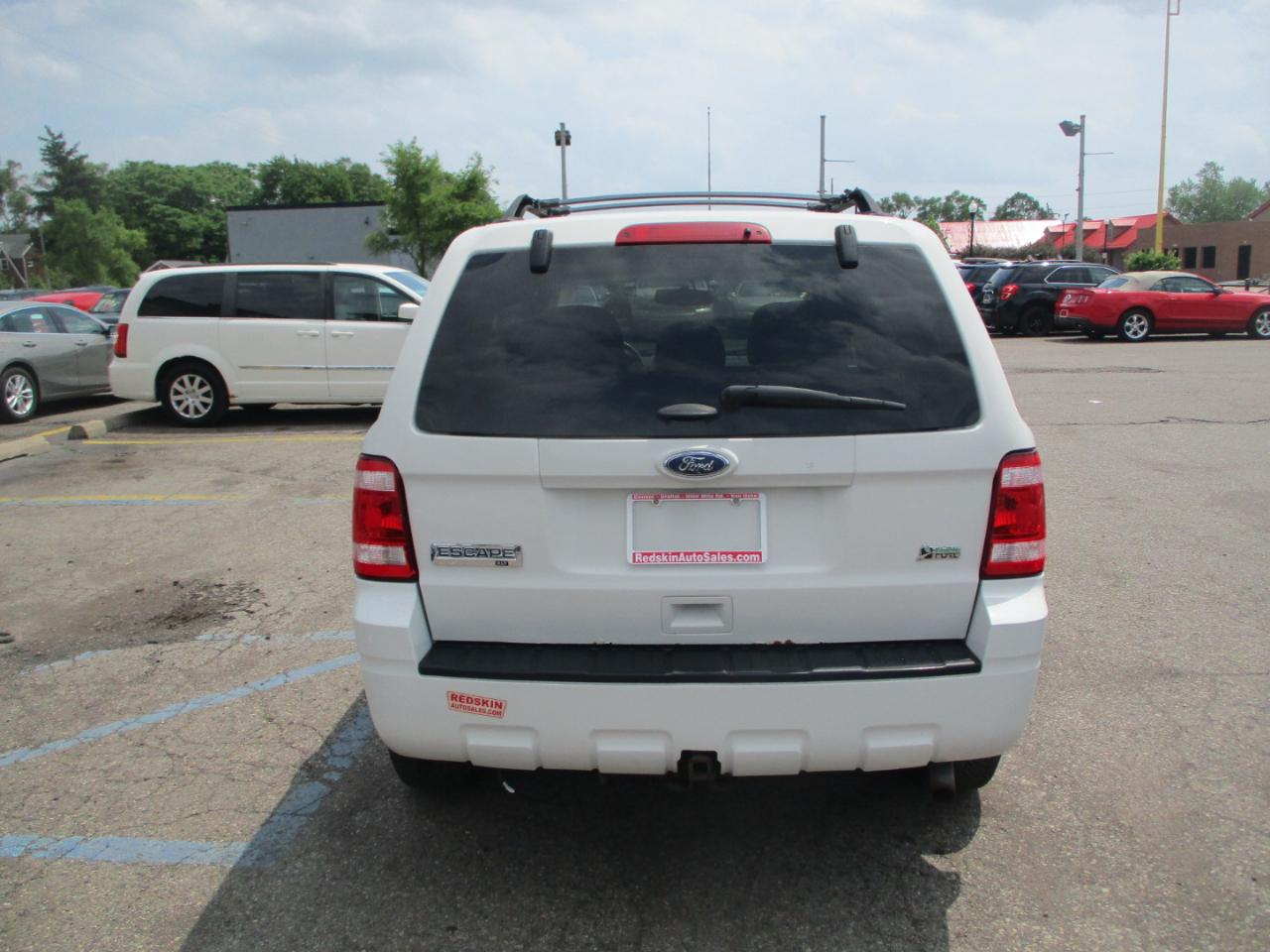 Ford Escape XLT 4WD 2011
