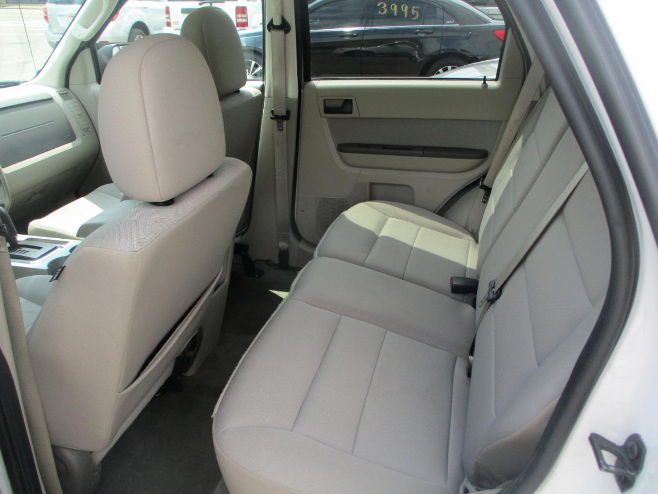 Ford Escape XLT 4WD 2011