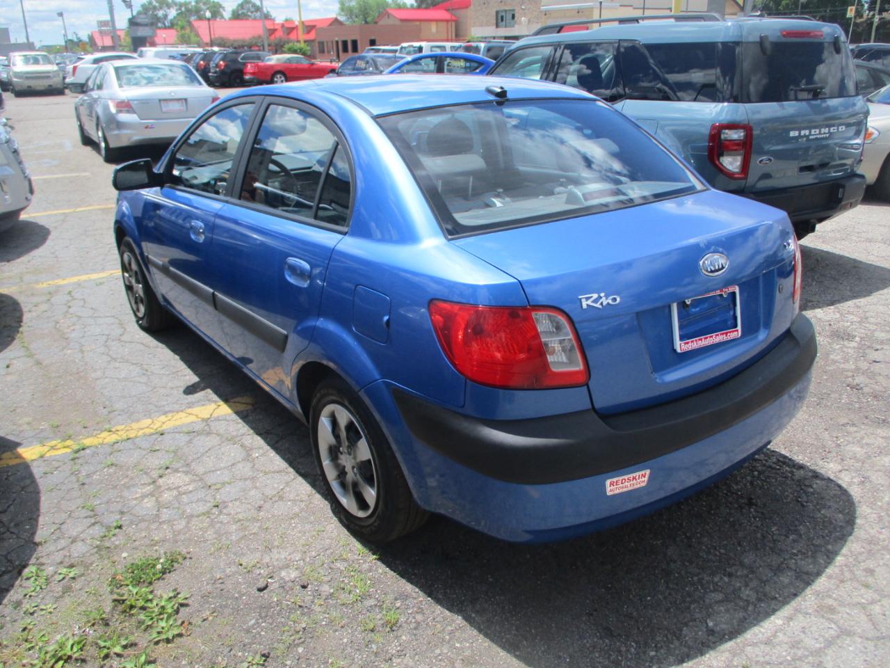 Kia Rio Base 2009