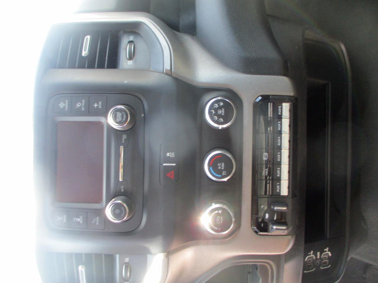 RAM 2500 Tradesman Crew Cab LWB 4WD 2020