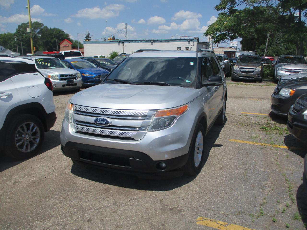 Ford Explorer XLT 4WD 2014