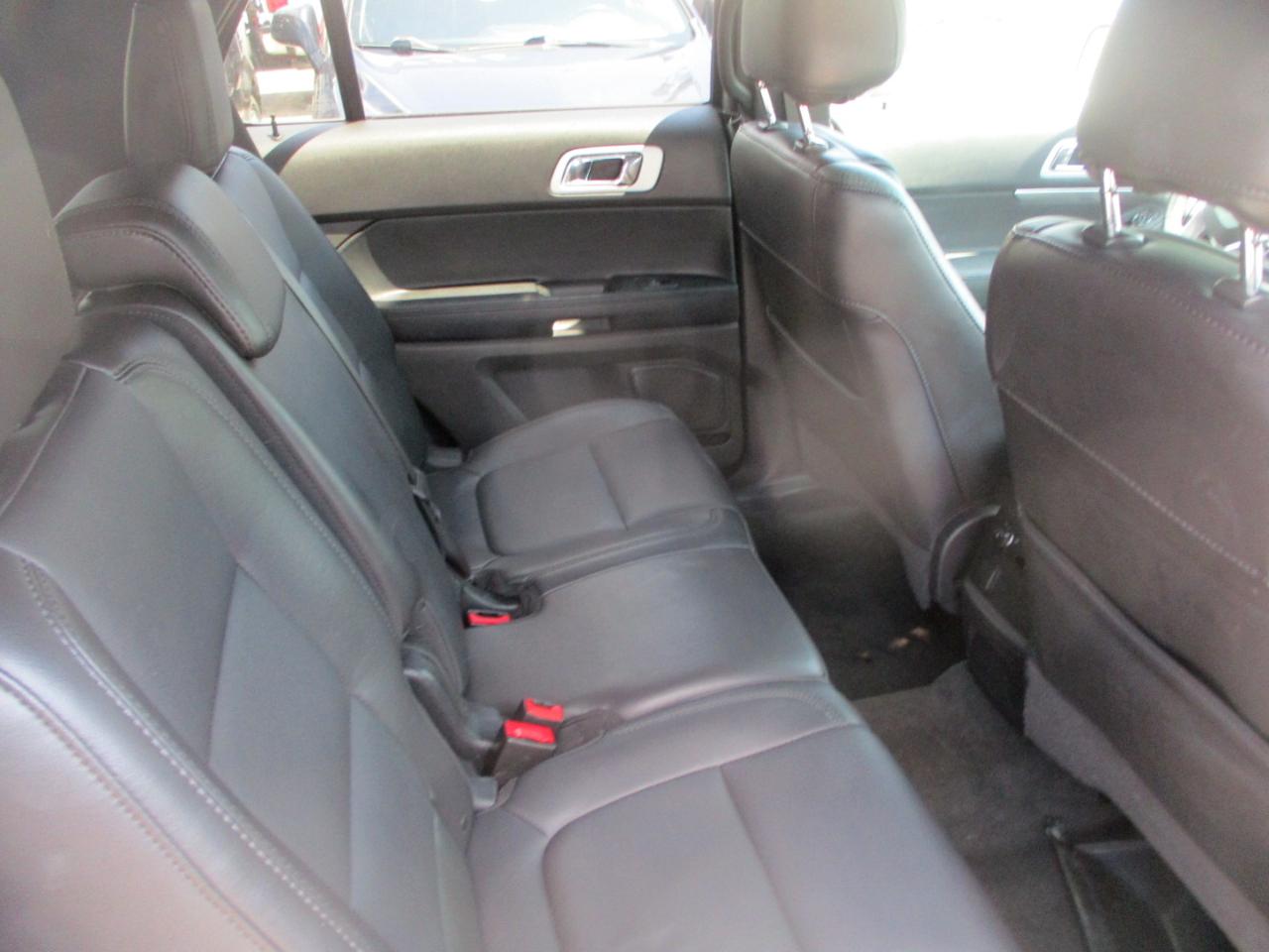 Ford Explorer XLT 4WD 2014