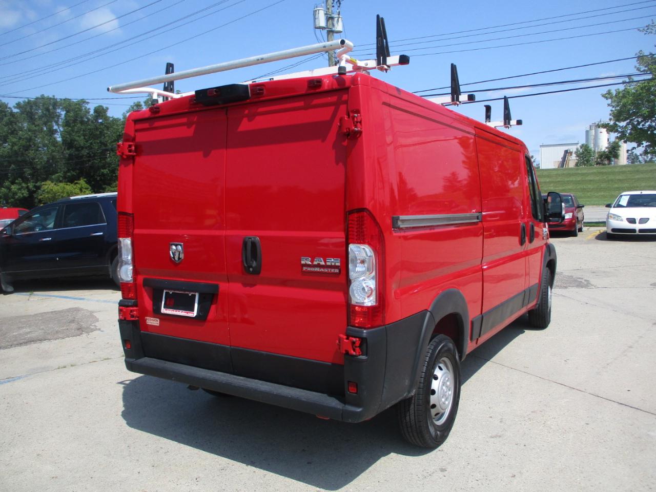 RAM Promaster 1500 Low Roof 136-in. WB 2021