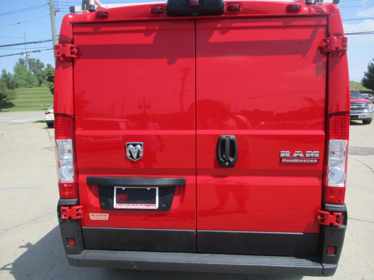 RAM Promaster 1500 Low Roof 136-in. WB 2021