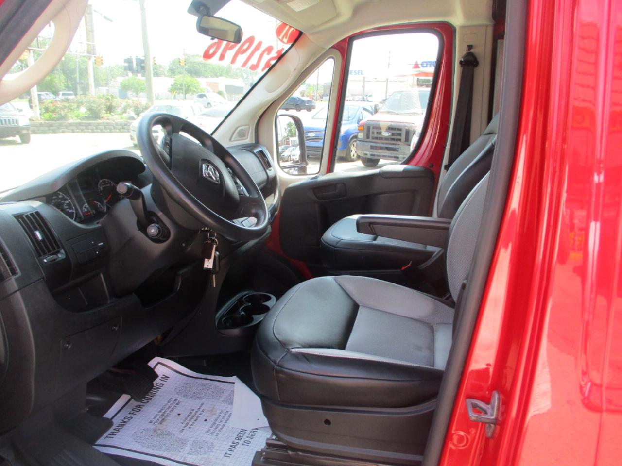 RAM Promaster 1500 Low Roof 136-in. WB 2021