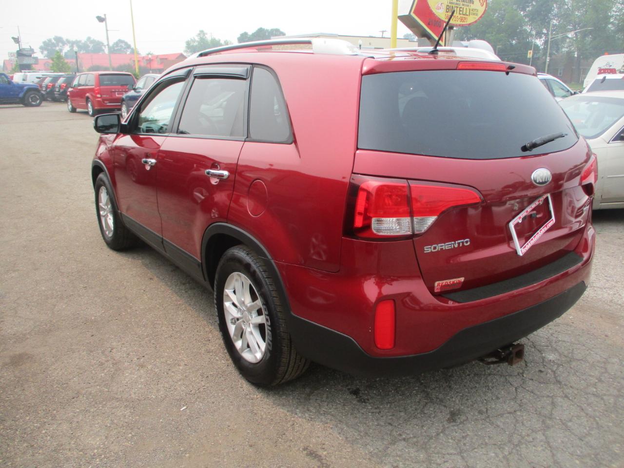 Kia Sorento LX V6 FWD 2014