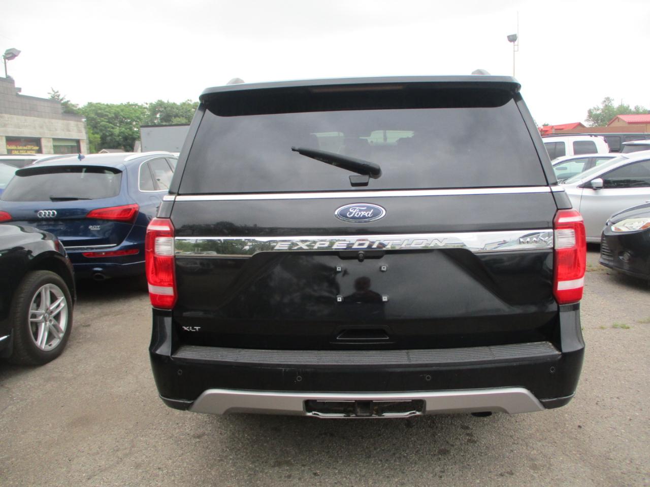 Ford Expedition MAX XLT 4WD 2018