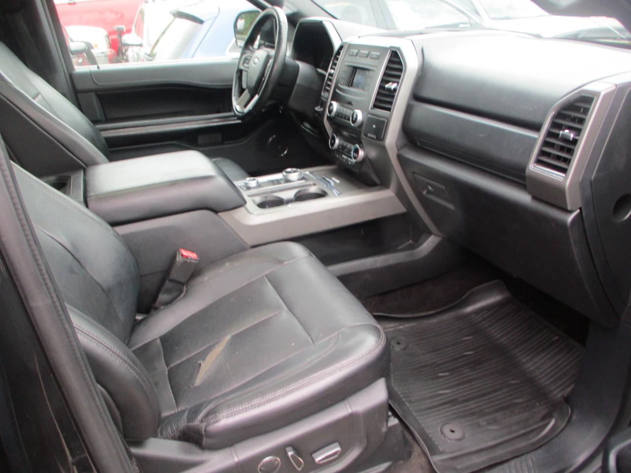 Ford Expedition MAX XLT 4WD 2018