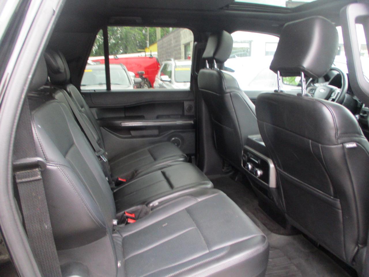 Ford Expedition MAX XLT 4WD 2018