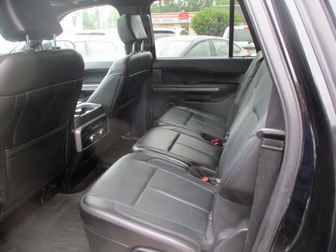 Ford Expedition MAX XLT 4WD 2018