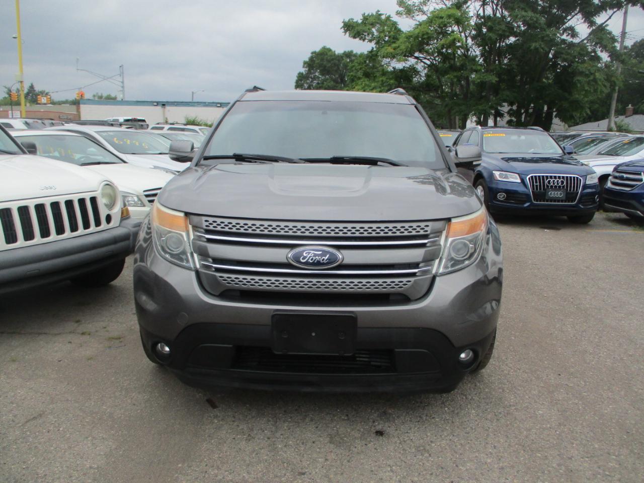 Ford Explorer Limited 4WD 2013