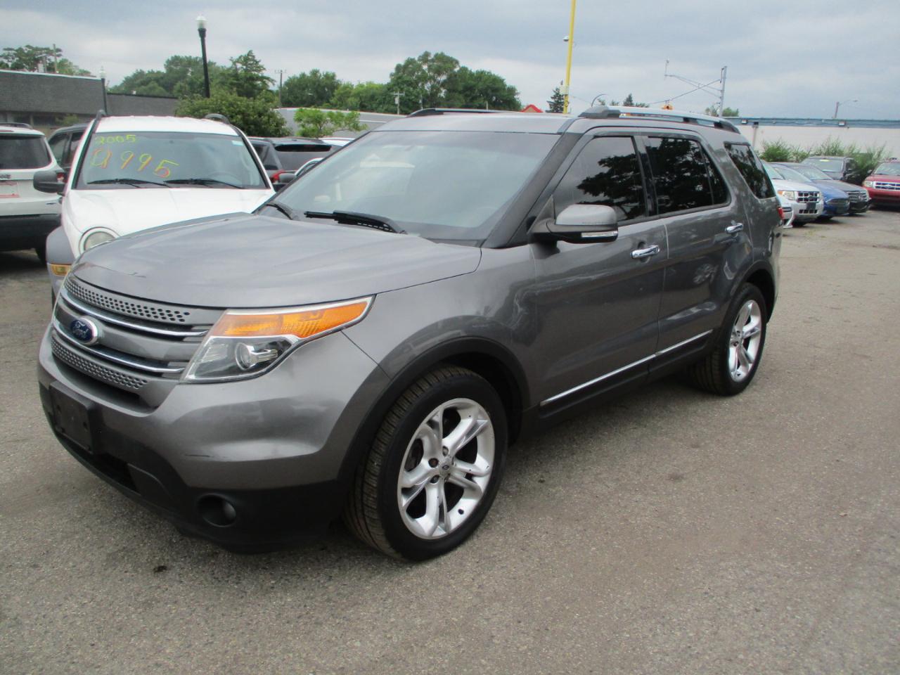 Ford Explorer Limited 4WD 2013