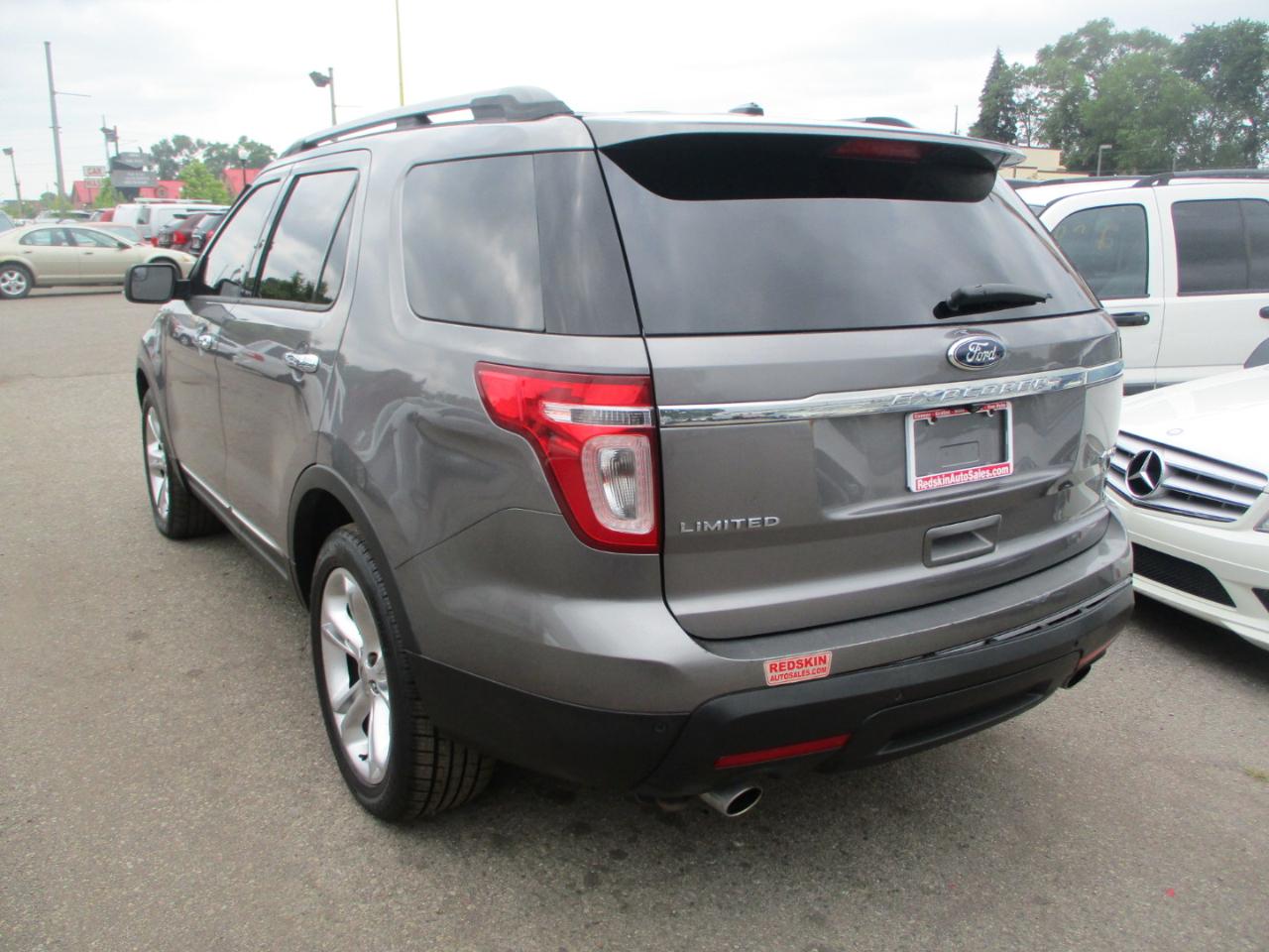 Ford Explorer Limited 4WD 2013