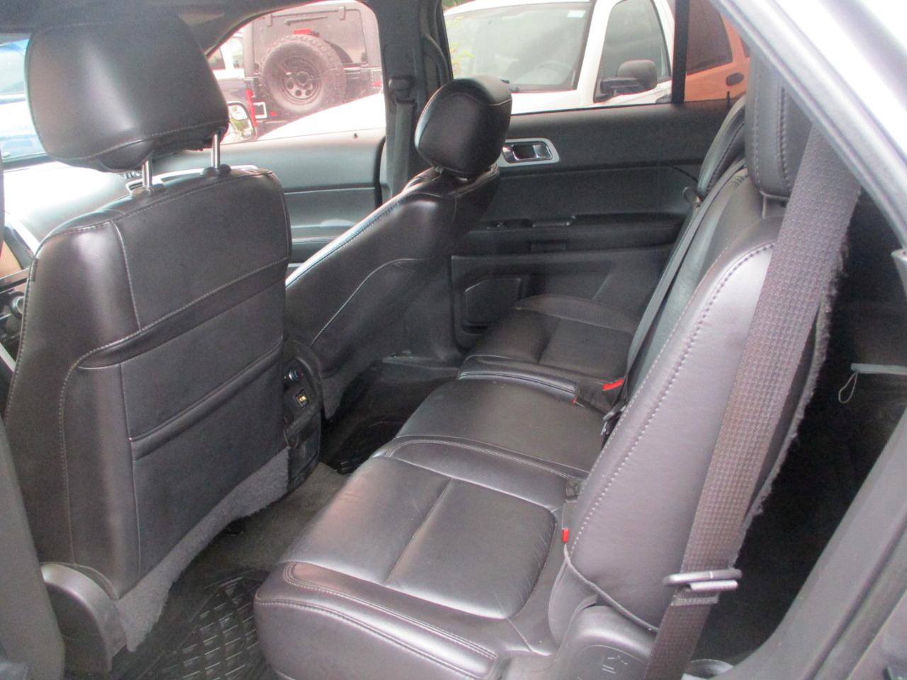 Ford Explorer Limited 4WD 2013