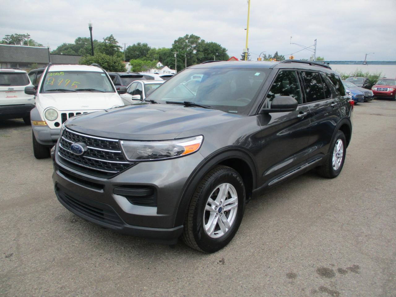 Ford Explorer XLT AWD 2020