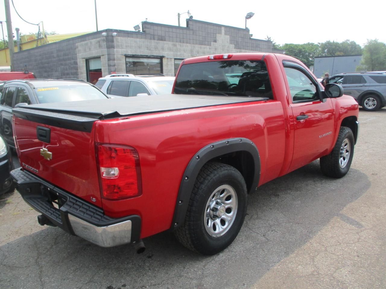 Chevrolet Silverado 1500 Work Truck 2WD 2012