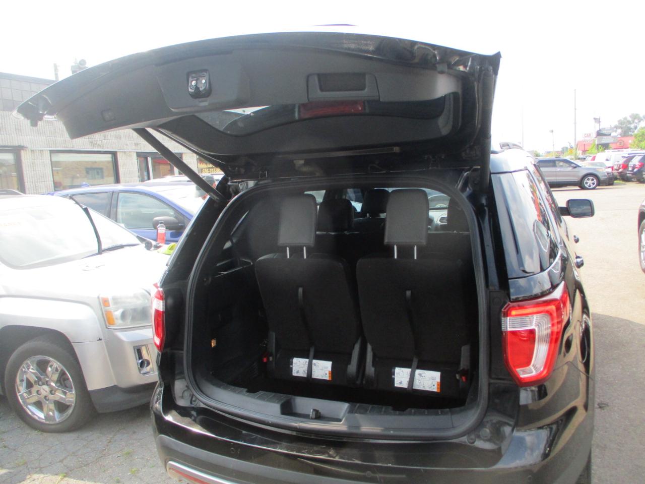 Ford Explorer XLT 4WD 2017