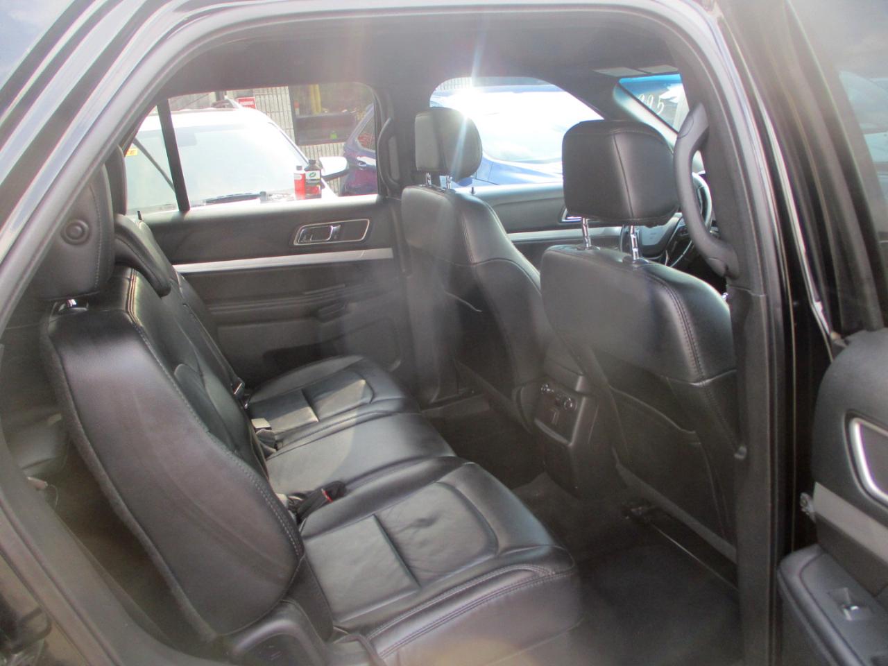 Ford Explorer XLT 4WD 2017