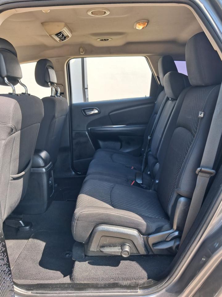 Dodge Journey SE 2012