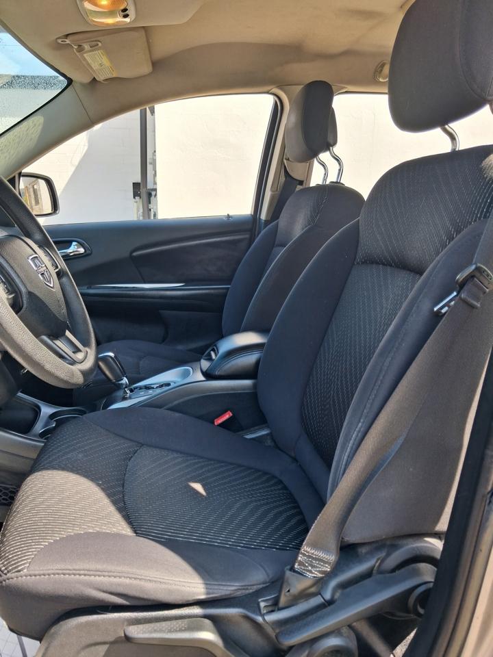 Dodge Journey SE 2012