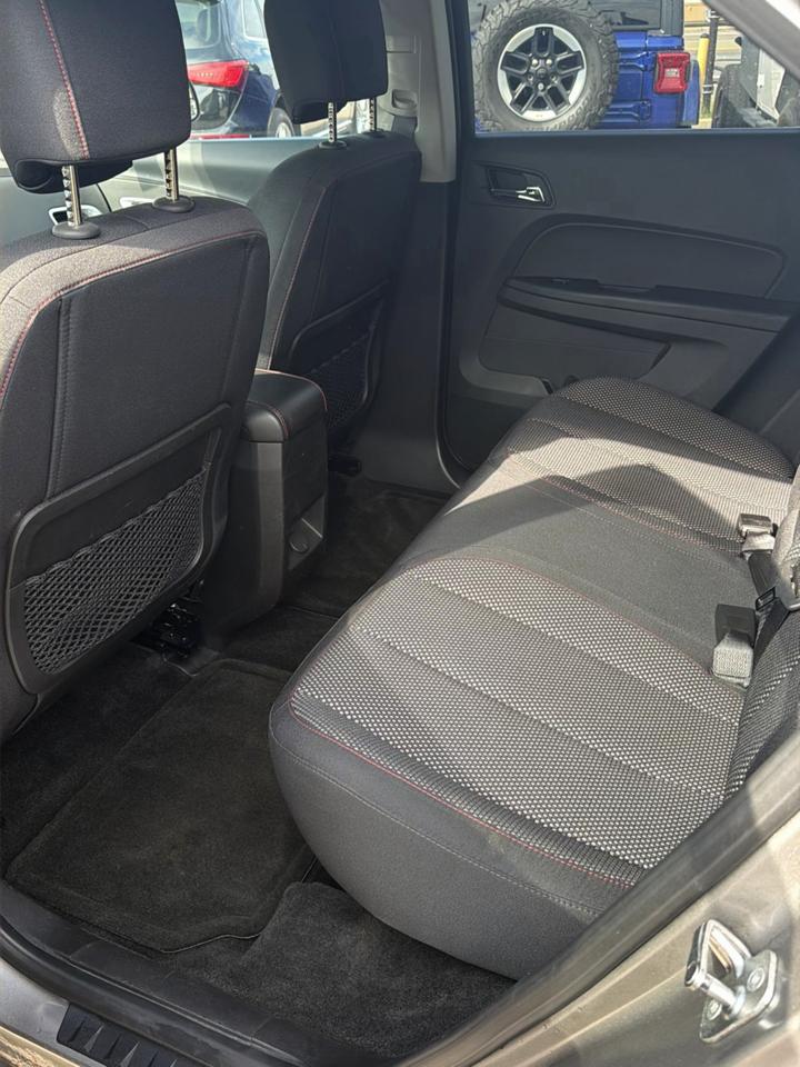 Chevrolet Equinox 1LT 2WD 2012