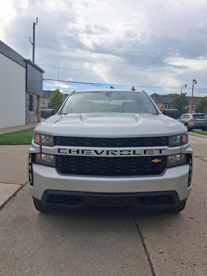 Chevrolet Silverado 1500 Custom Double Cab 4WD 2020