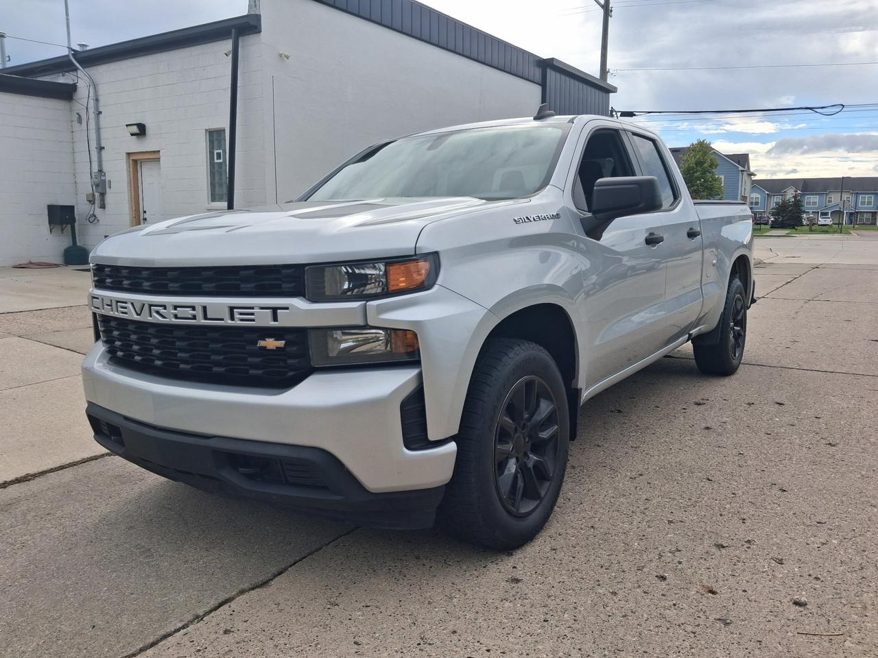 Chevrolet Silverado 1500 Custom Double Cab 4WD 2020