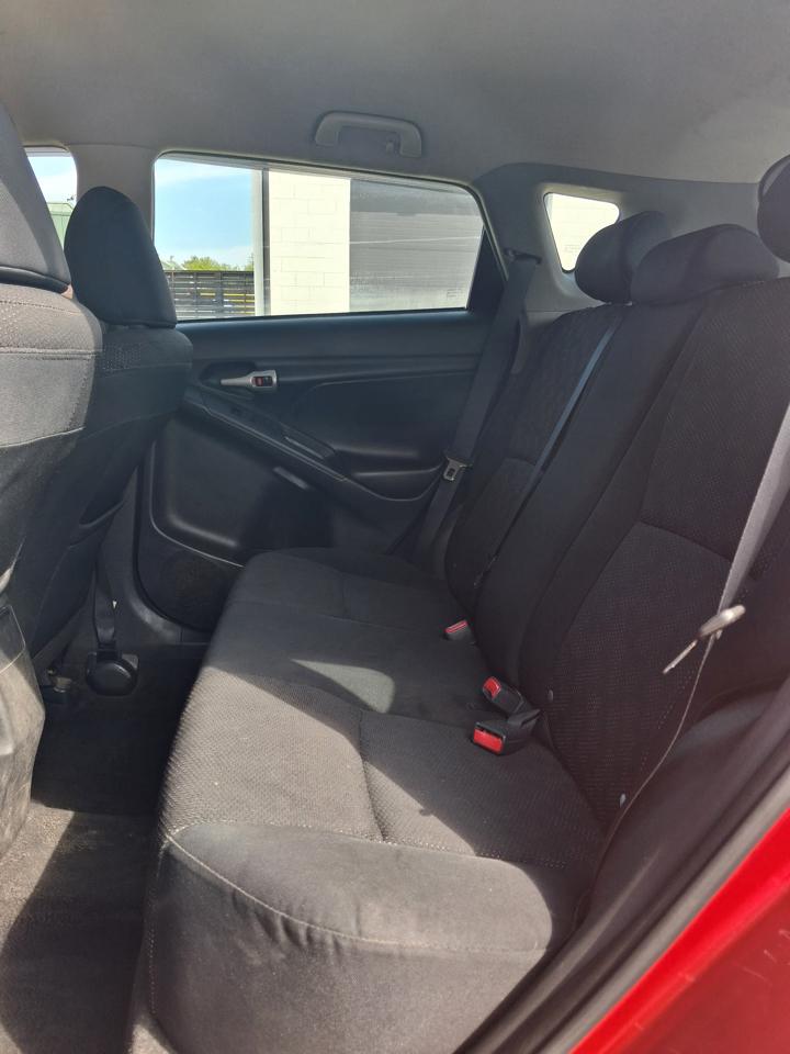 2010 Pontiac Vibe Base - Photo 7