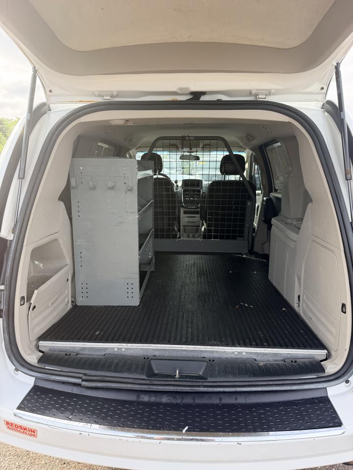 RAM Cargo Van Base 2014