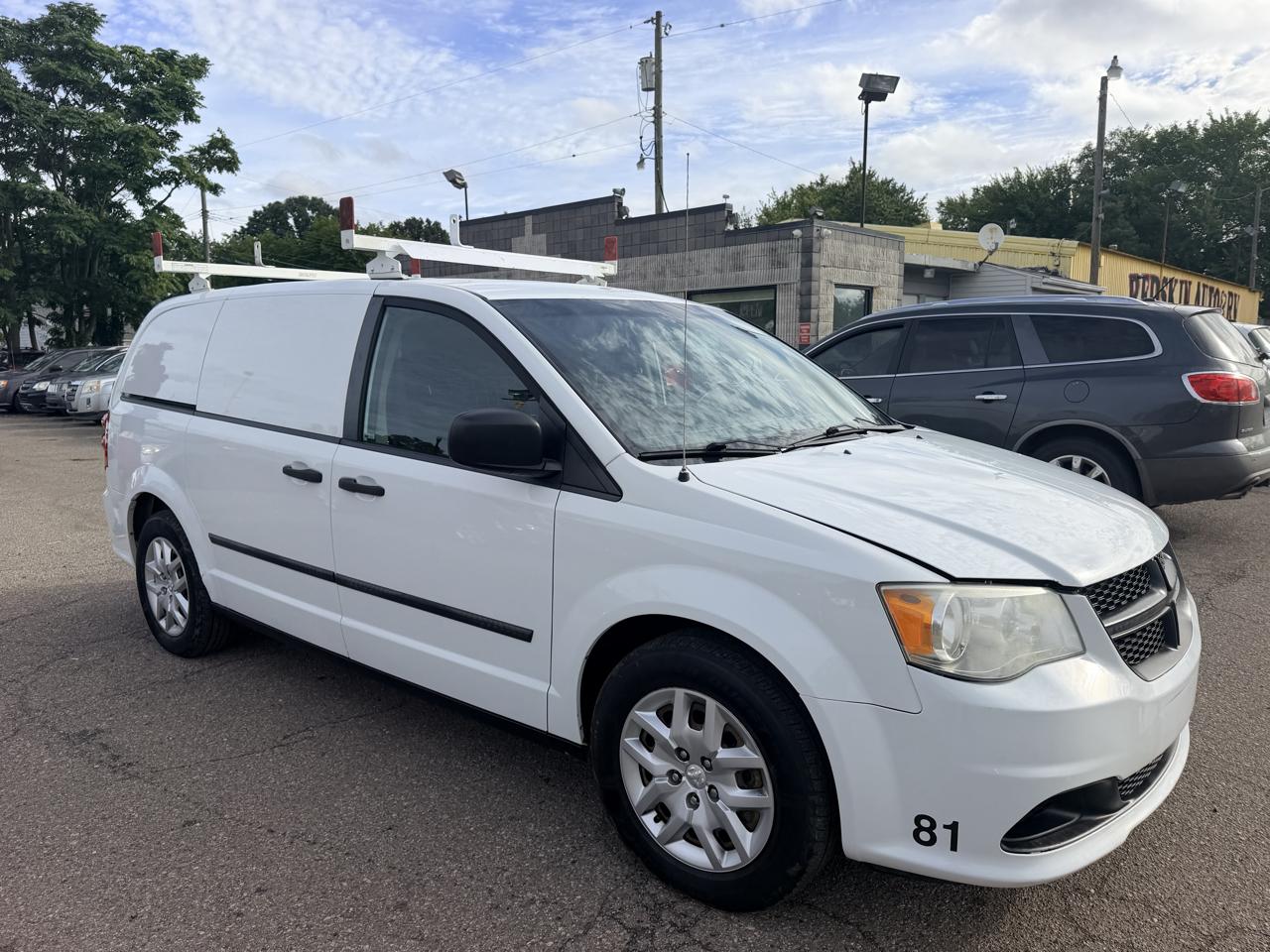 RAM Cargo Van Base 2014