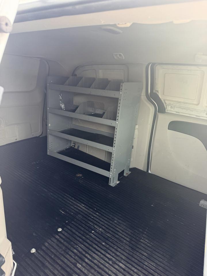 RAM Cargo Van Base 2014