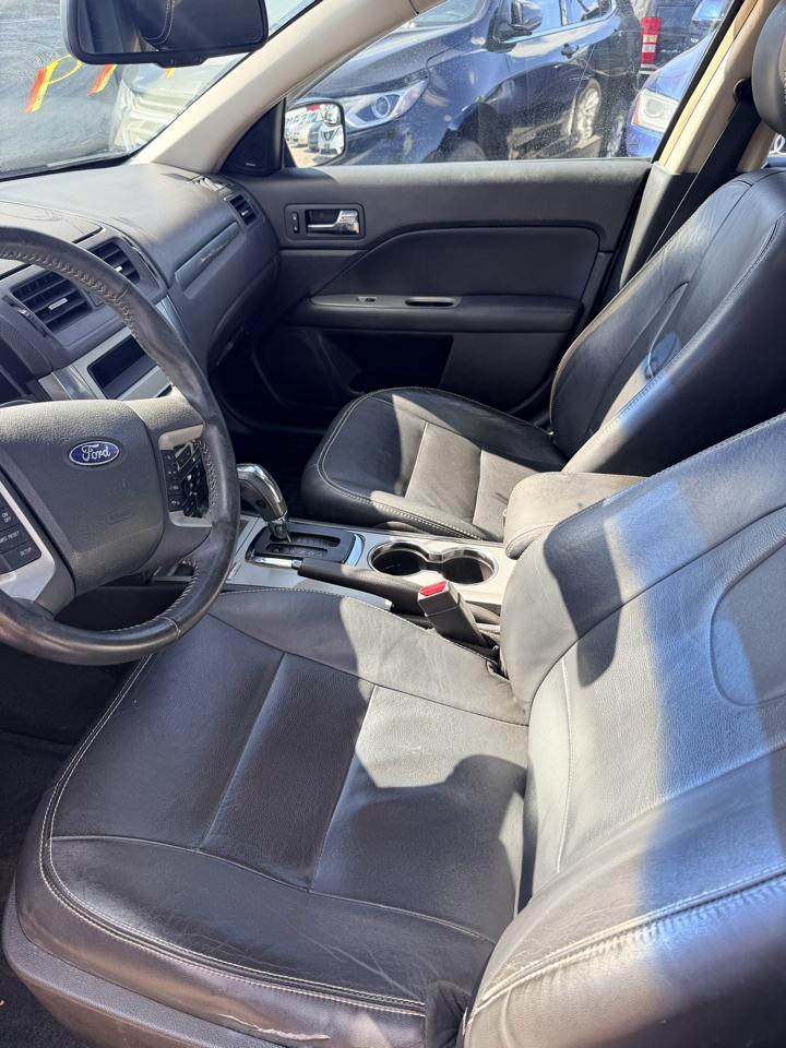 Ford Fusion 4dr Sdn SEL FWD 2011