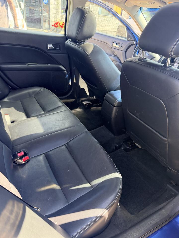 Ford Fusion 4dr Sdn SEL FWD 2011
