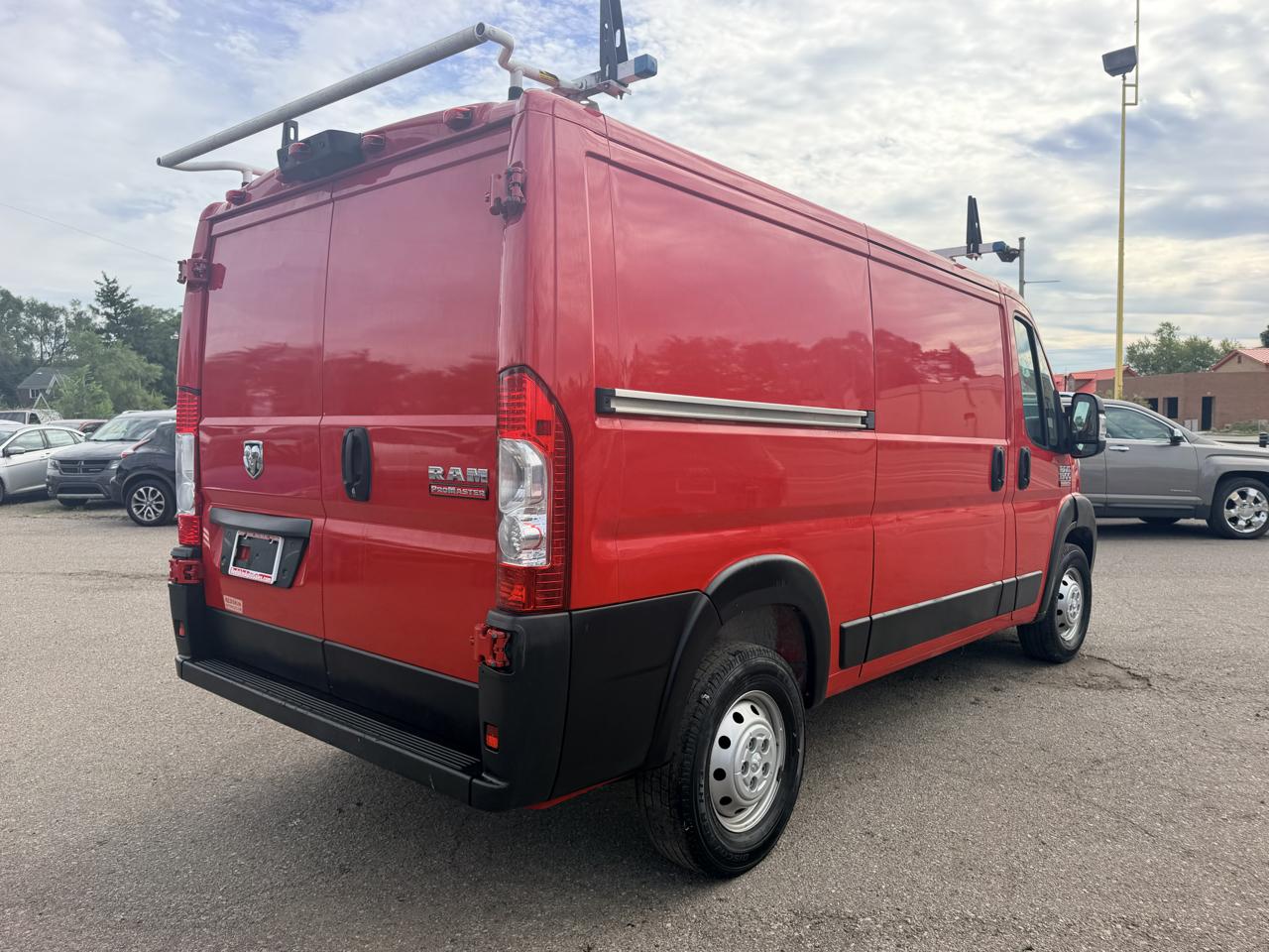 RAM ProMaster Cargo Van 1500 Low Roof 136" WB 2021