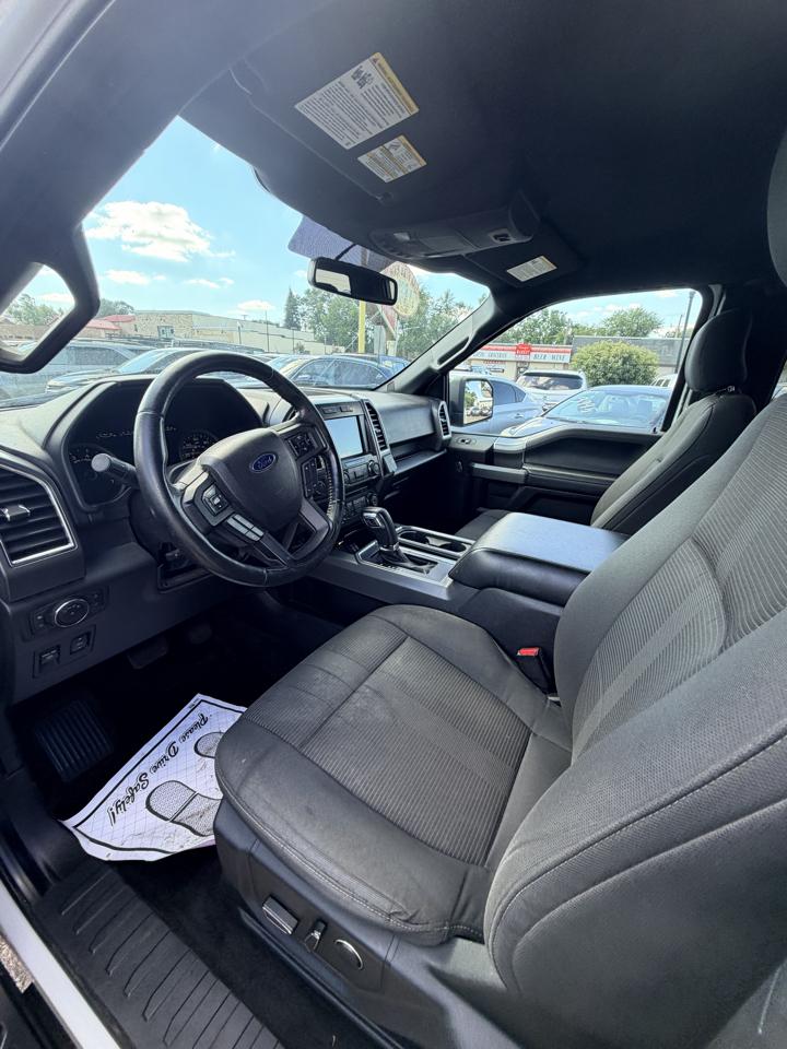Ford F-150 4WD SuperCab 145" Lariat 2016