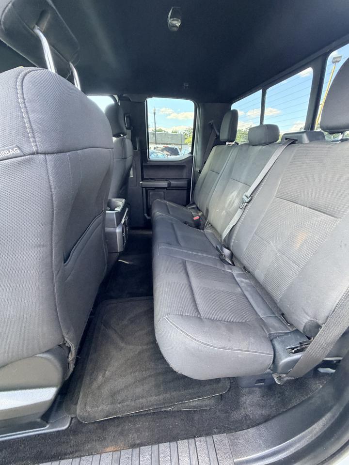 Ford F-150 4WD SuperCab 145" Lariat 2016