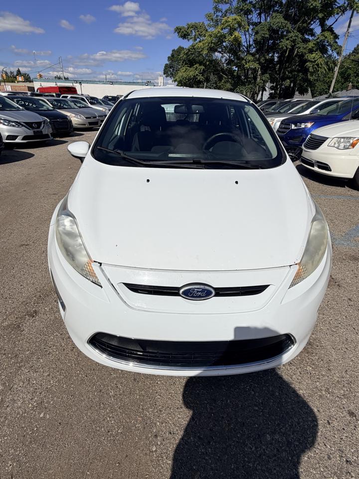 Ford Fiesta 5dr HB SES 2011