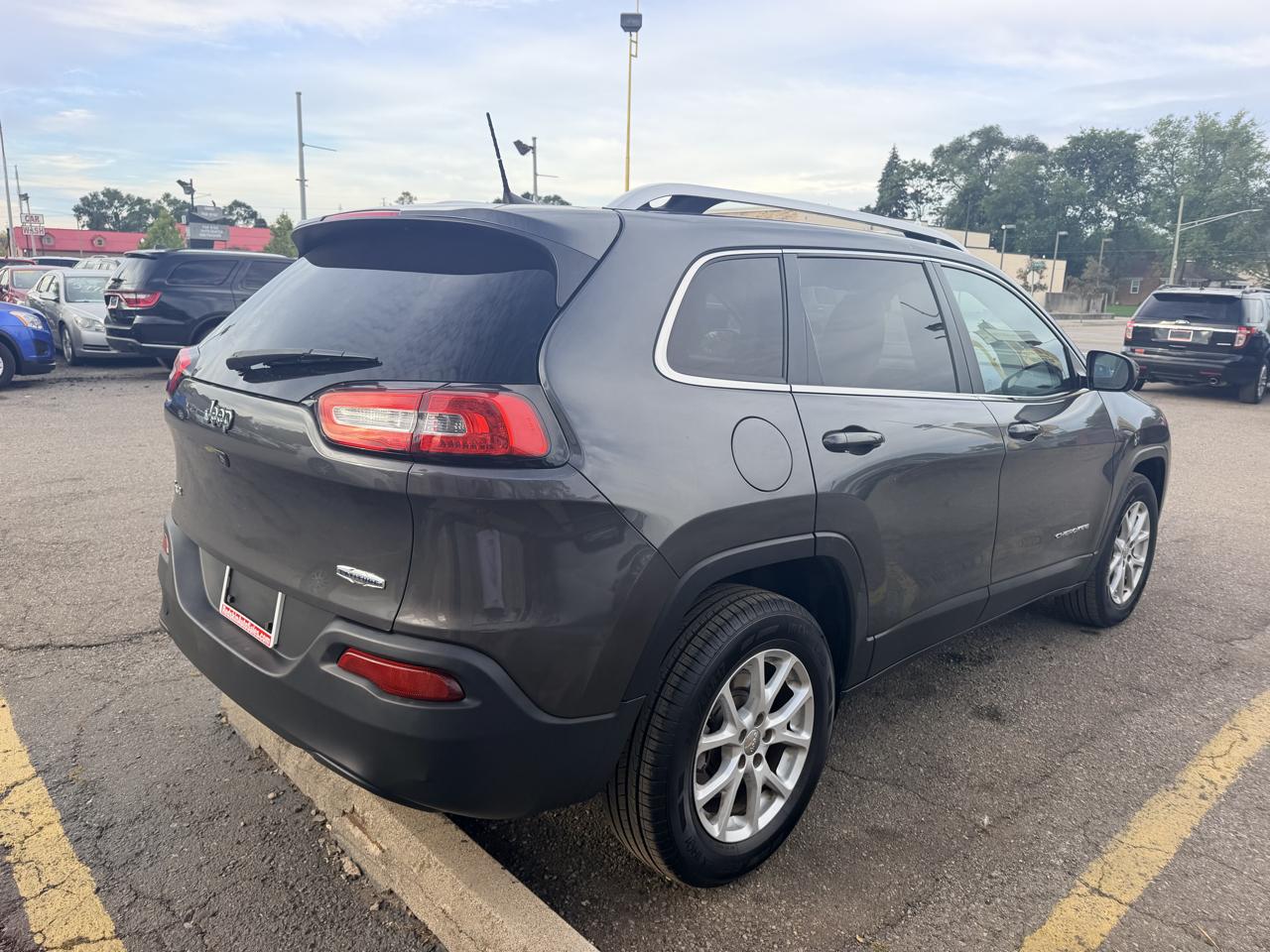 Jeep Cherokee 4WD 4dr Latitude 2016
