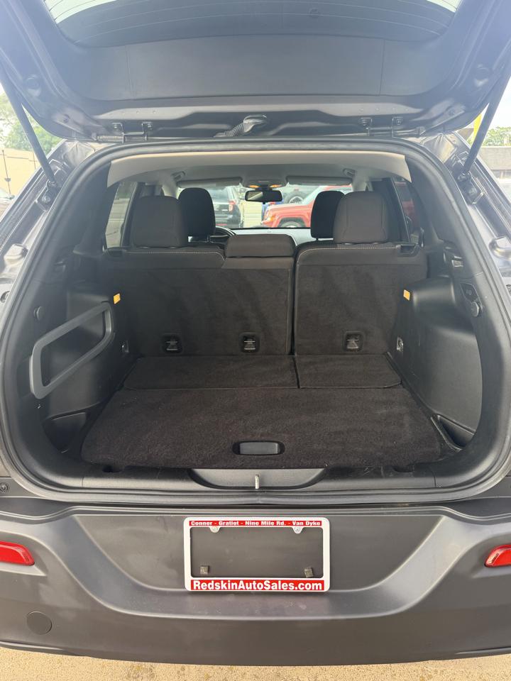 Jeep Cherokee 4WD 4dr Latitude 2016