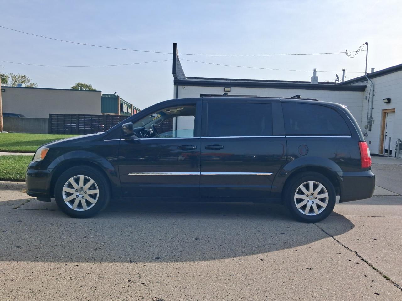 Chrysler Town & Country 4dr Wgn Touring 2014
