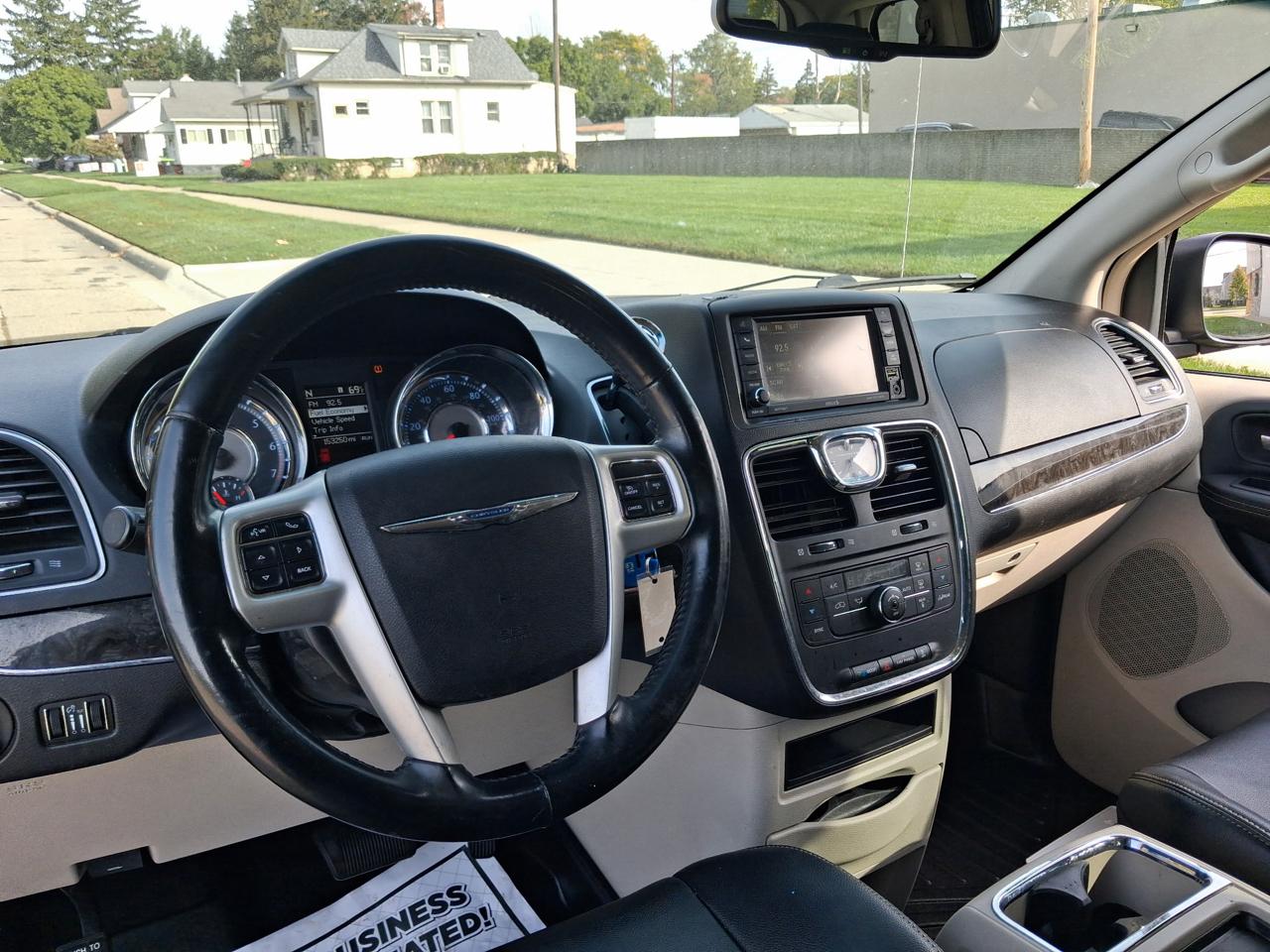 Chrysler Town & Country 4dr Wgn Touring 2014